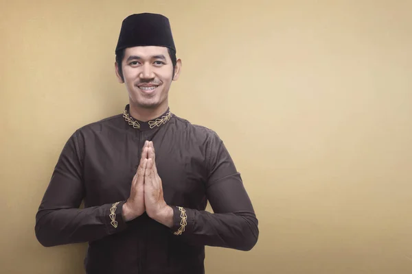 Muslim man praying — Stock Photo, Image