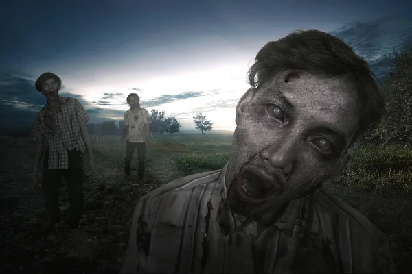 Multitud de agresivos zombies asiáticos caminando alrededor —  Fotos de Stock