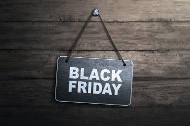 Yazı tahtası üzerinde yazılı siyah Cuma Mesaj