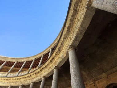 Alt görünümü ayağı Charles V Palace 