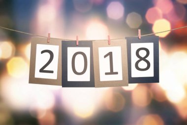 2018 numarası üzerinde hafif karton 