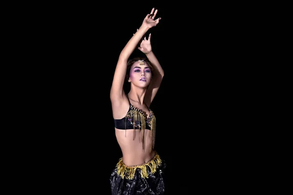 Exotique Asiatique Ventre Danseur Costume Noir Les Mains Levées Sur — Photo