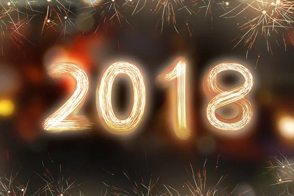 Funkelndes Feuerwerk Mit 2018 Form Auf Funkelndem Hintergrund Frohes Neues — Stockfoto