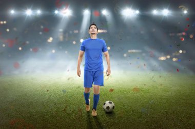 Profesyonel Asya futbol oyuncusu 