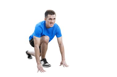 Asyalı koşucu koşmaya hazır.