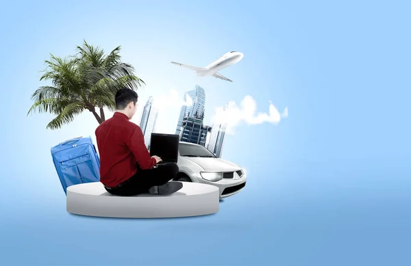 亚洲商人使用笔记本电脑制造旅行车的背景图 — 图库照片