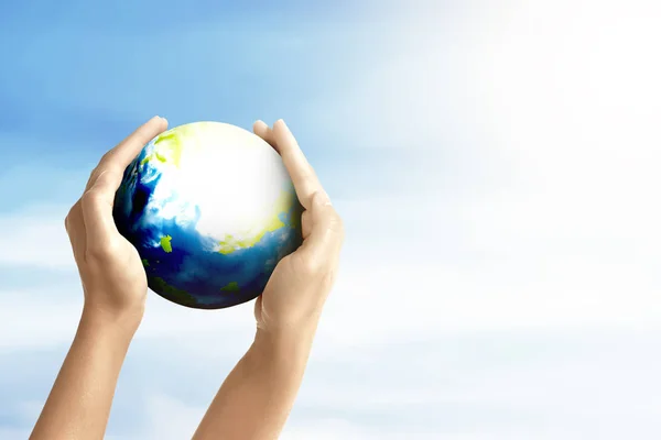 Human Hands Holding Earth Blue Sky Background Earth Day Concept — Stock Photo, Image