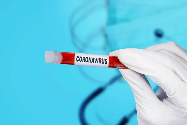 Doctor Man Protective Gloves Holding Test Tube Coronavirus Blood Sample — Stock Photo, Image