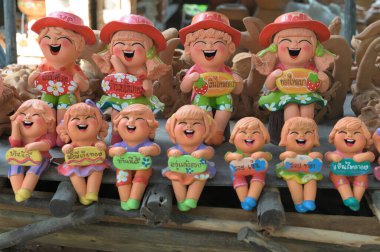 Lopburi, Tayland - 2 Kasım 2019: Topluluk Yasağı Din Mot Daen