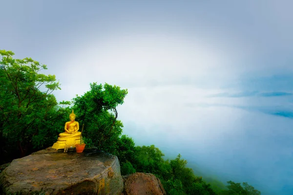 Belle vue au belvédère de Khao Phraya Doenthong le matin — Photo