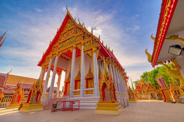 Pathum Thani District, Pathum Thani / Tailandia / 2 de enero de 2020 —  Fotos de Stock