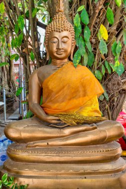 Bang Khonthi Bölgesi, Samut Songkhram / Tayland / 23 Şubat 2020: Wat Bang Kung. Ayutthaya döneminde inşa edildi. Burası tarihi yerlerden biri ve savaşın anılarından biridir..