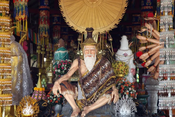 Budizm, Tayland 'ın heykel, mimari ve sembolleri. — Stok fotoğraf