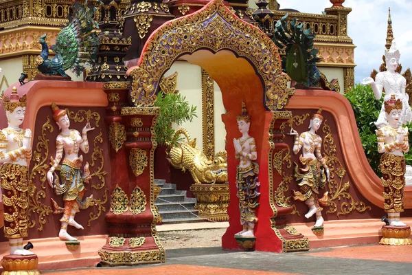 Skulptur, Architektur und Symbole des Buddhismus, Thailand — Stockfoto