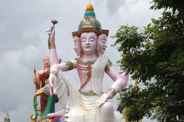 Budizm, Tayland 'ın heykel, mimari ve sembolleri