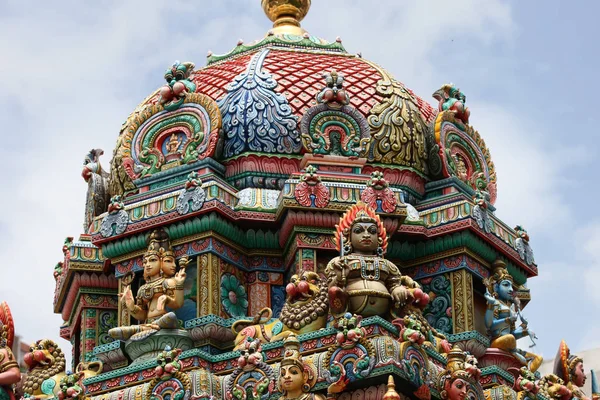 Skulptur, Architektur und Symbole des Buddhismus, Thailand — Stockfoto