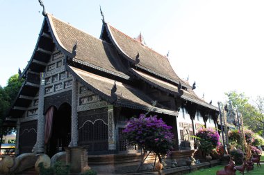 Budizm, Tayland 'ın heykel, mimari ve sembolleri