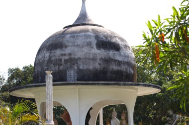 Budizm, Tayland 'ın heykel, mimari ve sembolleri