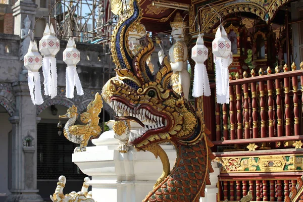 Sculpture, architecture and symbols of Buddhism, Thailand — Stock Photo, Image