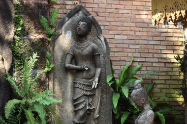 Budizm, Tayland 'ın heykel, mimari ve sembolleri