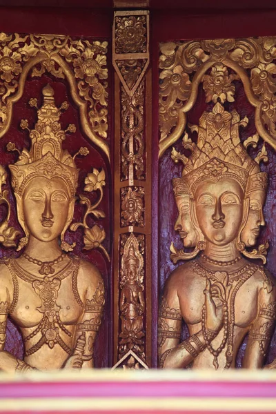 Rzeźba, architektura i symbole buddyzmu — Zdjęcie stockowe