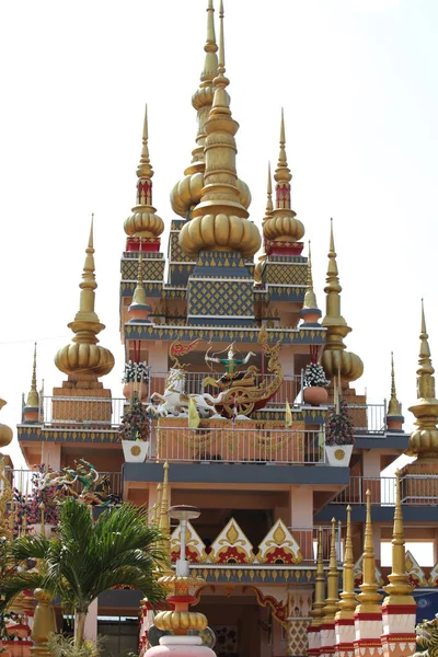 Skulptur, Architektur und Symbole des Buddhismus, Thailand — Stockfoto