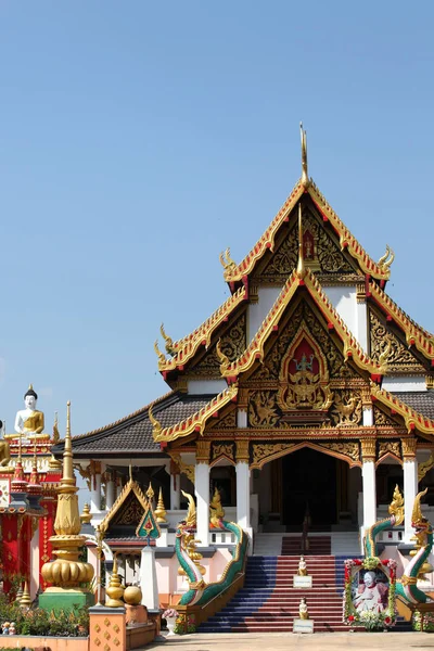 Skulptur, arkitektur och symboler för buddhismen, thailand — Stockfoto