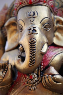 Budizm, Tayland 'ın heykel, mimari ve sembolleri