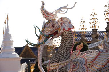 Budizm, Tayland, Güney Doğu Asya 'nın heykel, mimari ve sembolleri