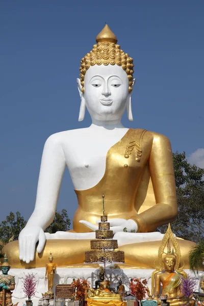 Γλυπτική, αρχιτεκτονική και σύμβολα του βουδισμού, Ταϊλάνδη — Φωτογραφία Αρχείου