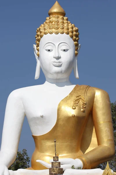 Socha, architektura a symboly buddhismu, thailandu — Stock fotografie