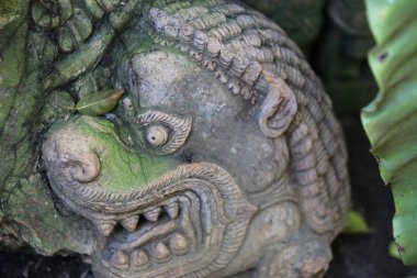 Budizm, Tayland, Güney Doğu Asya 'nın heykel, mimari ve sembolleri