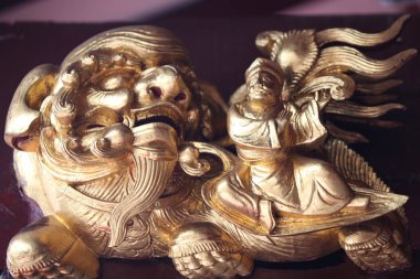 Heykel, Mimarlık ve Hinduizm ve Budizm sembolleri