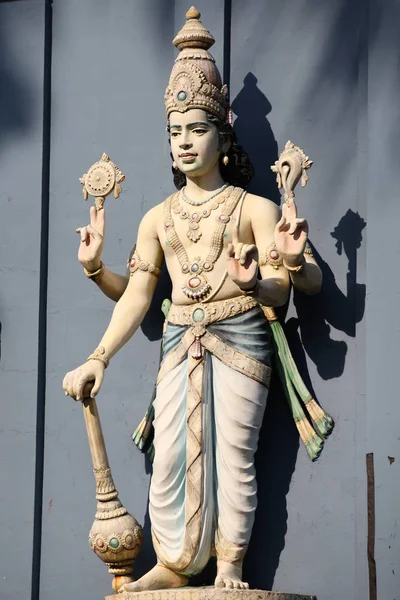 彫刻、建築、ヒンドゥー教と仏教のシンボル — ストック写真