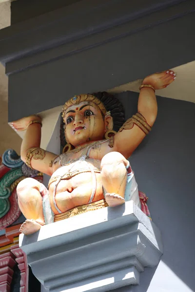 Скульптура, архітектура та символи індуїзм і Буддизм — стокове фото