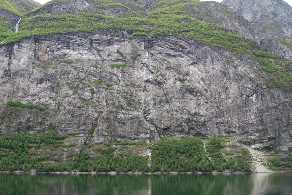 Φυσικό τοπίο της Νορβηγίας, Βόρεια Ευρώπη — Φωτογραφία Αρχείου