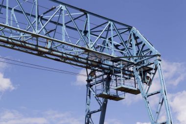 Gökyüzüne, ambar, Rusya karşı vincin metal konstrüksiyon