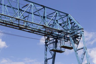 Gökyüzüne, ambar, Rusya karşı vincin metal konstrüksiyon