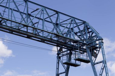 Gökyüzüne, ambar, Rusya karşı vincin metal konstrüksiyon