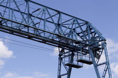 Gökyüzüne, ambar, Rusya karşı vincin metal konstrüksiyon