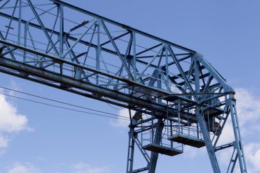 Gökyüzüne, ambar, Rusya karşı vincin metal konstrüksiyon