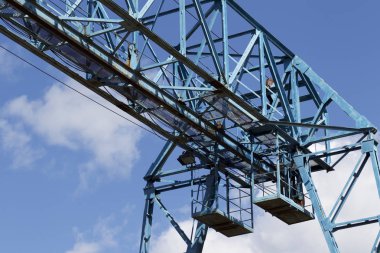 Gökyüzüne, ambar, Rusya karşı vincin metal konstrüksiyon