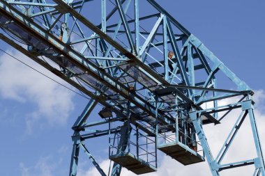 Gökyüzüne, ambar, Rusya karşı vincin metal konstrüksiyon