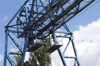 Gökyüzüne, ambar, Rusya karşı vincin metal konstrüksiyon