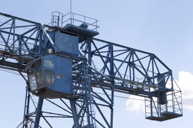 Gökyüzüne, ambar, Rusya karşı vincin metal konstrüksiyon