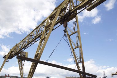 Gökyüzüne, ambar, Rusya karşı vincin metal konstrüksiyon