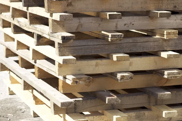 Yükleme ve boşaltma kargo, Rusya için ahşap palet unsurları