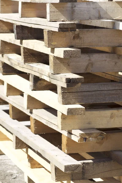 Yükleme ve boşaltma kargo, Rusya için ahşap palet unsurları