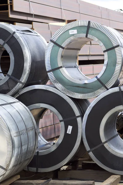 Hisse senedi polimer kaplama ile galvanizli çelik-soğuk haddelenmiş rulolar