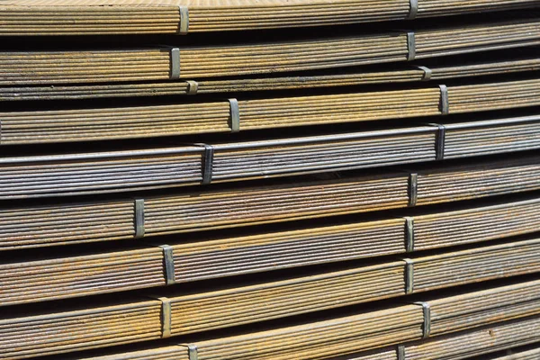 Sac ambar, Rusya demetleri mevcuttur